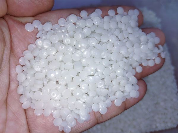 徐州中空吹膜HDPE再生颗粒